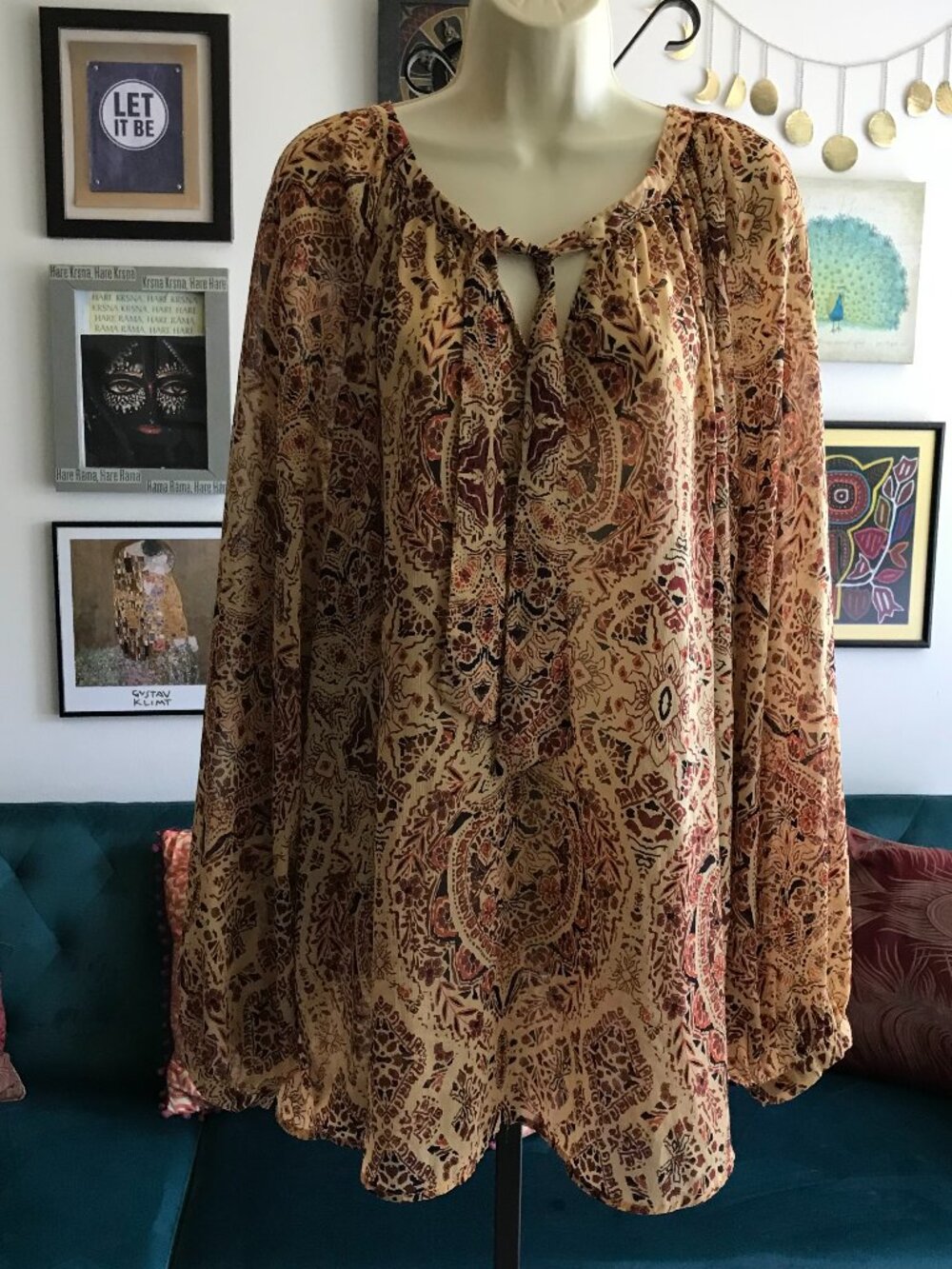 TORRID size 4 / 4X Sheer Beige & Russet Floral Chiffon Scarf Accent Tunic Top